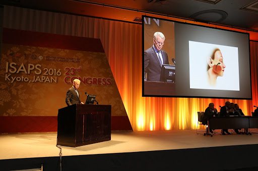 Dr. Grotting lecturing to a very large audience in Kyoto, Japan, at the International Society of Aesthetic Plastic Surgery.